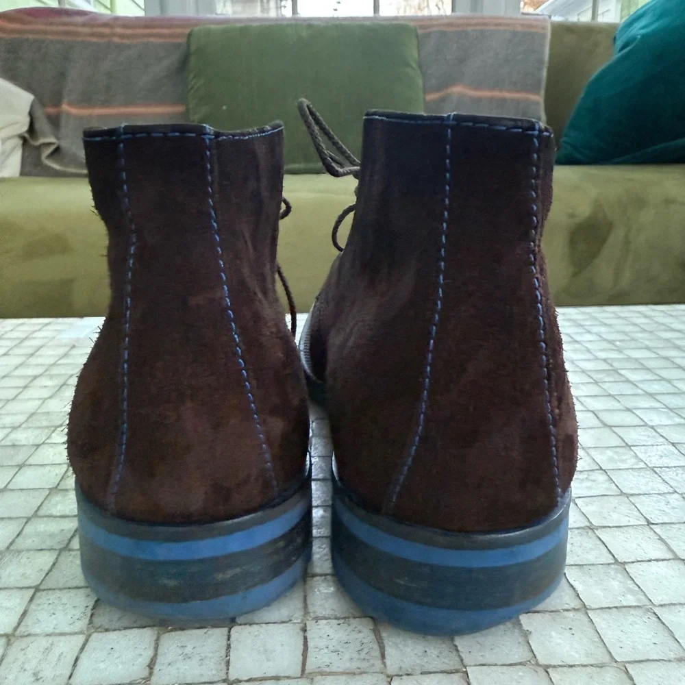 Donald J Pliner Italian crafted, pointed toe Chukka boots.